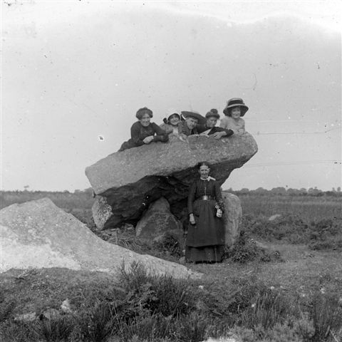 Le dolmen au début du 20° siècle - 2